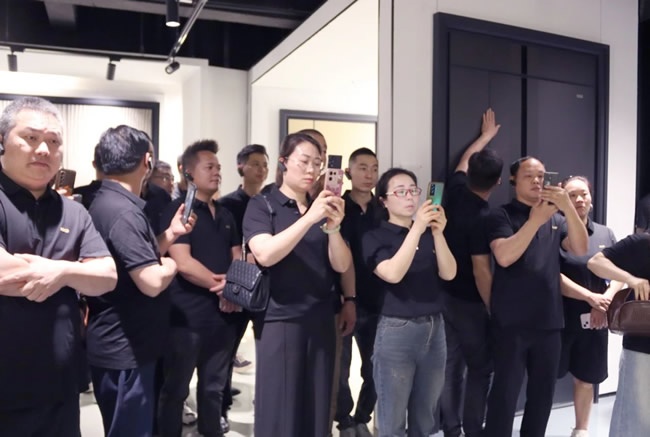 金凯德门业