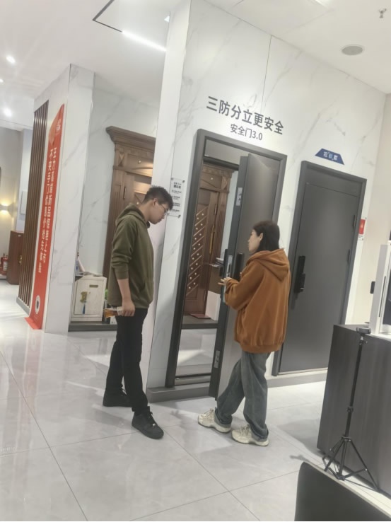 王力门业