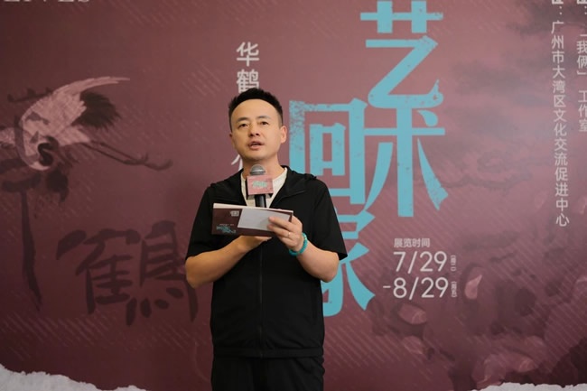 华鹤木门
