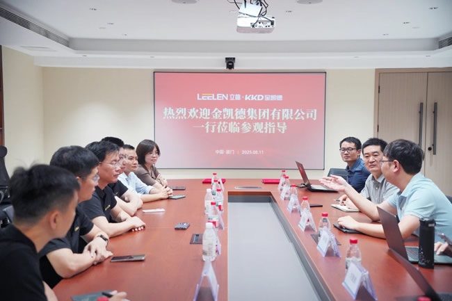 金凯德门业