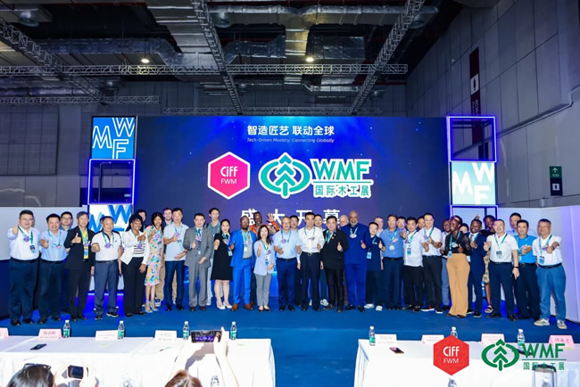 【隆重开幕】WMF国际木工展直击：37国买家现场寻源，这才是今年的出路！