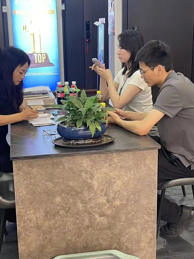 王力门业