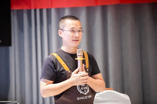欧宝丽