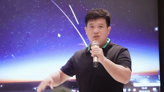 欧宝丽