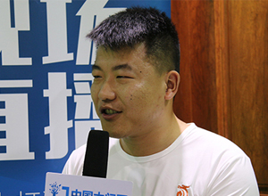 久帝木门:一心一意做好门 诚心诚意做生意