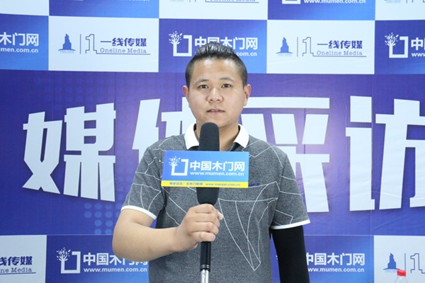 蓦然门窗杜志斌